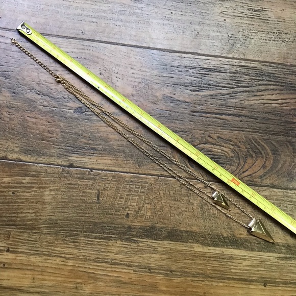 🌻 5$25 🌻 Gold Tiered Boho Layered Necklace - Picture 5 of 7